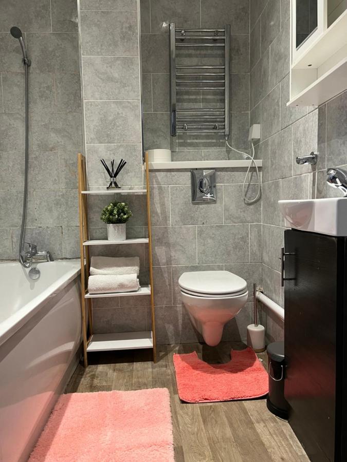 3 Bedroom Flat In King'S Cross, St Pancras'S. 2 Minutes To Euston. London Exterior photo
