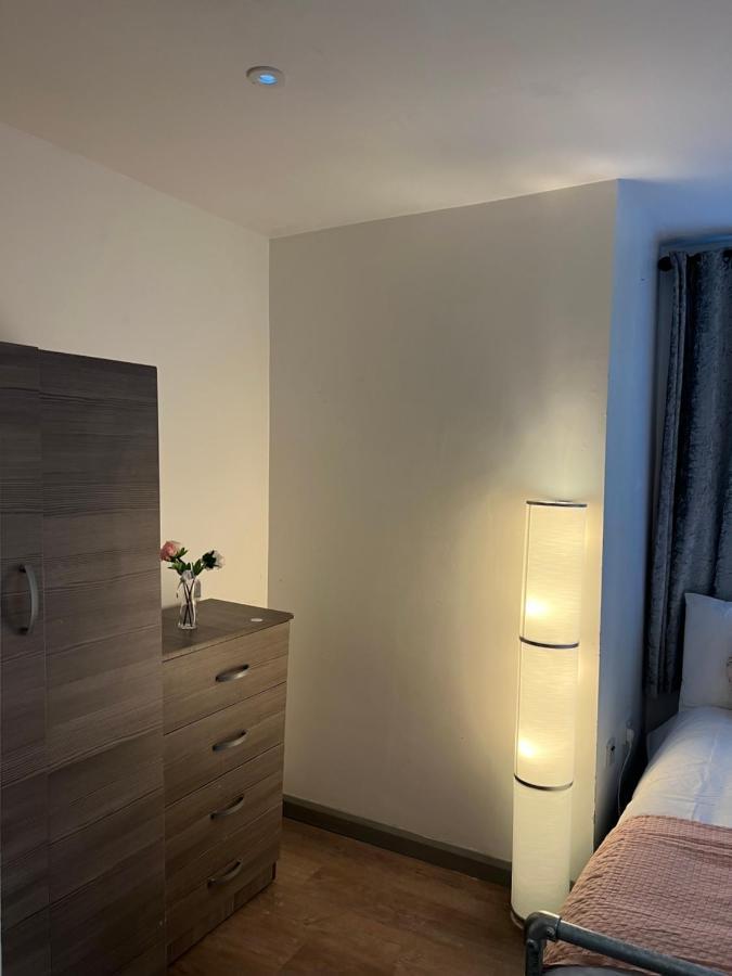 3 Bedroom Flat In King'S Cross, St Pancras'S. 2 Minutes To Euston. London Exterior photo